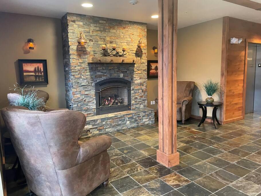 Penthouse Mountain Haven With Community Spa Room Kellogg Kültér fotó